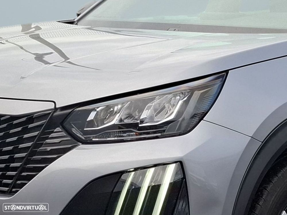 Peugeot 2008 1.2 PureTech Style — fotografia 3