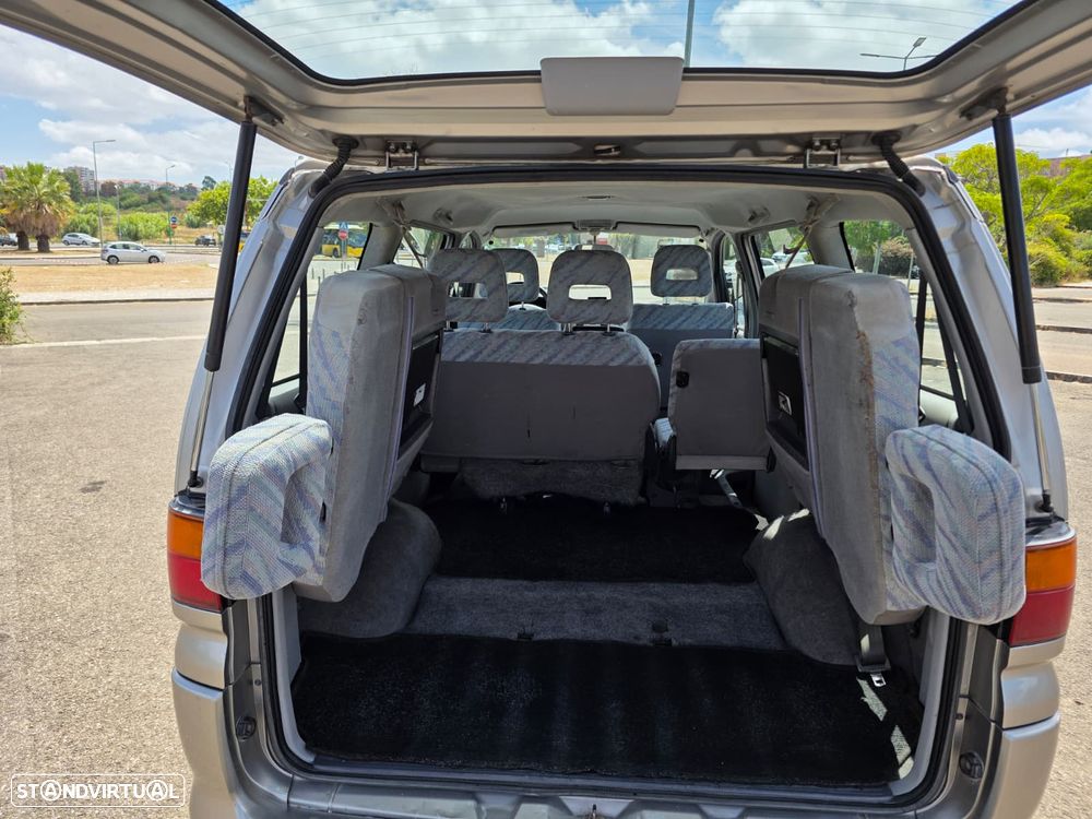 Mitsubishi Space Gear 2.5 TD GLX - 24