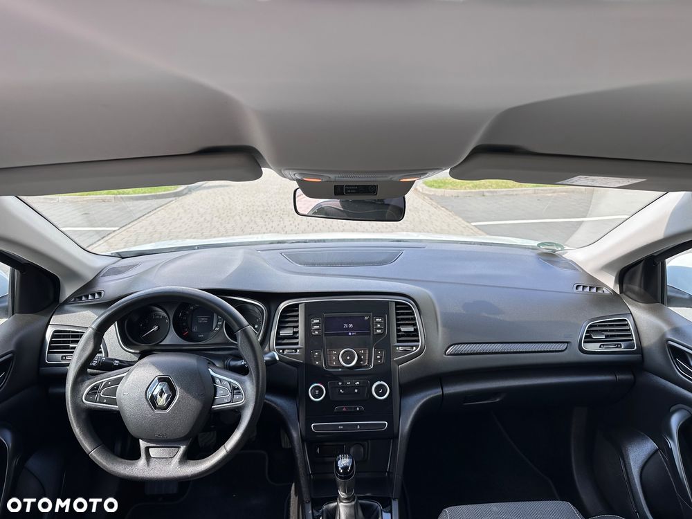 Renault Megane ENERGY TCe 100 LIFE - 5