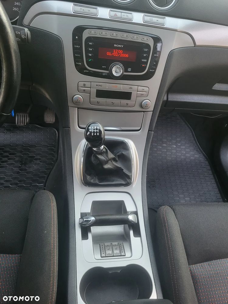 Ford S-Max 2.0 TDCi DPF Gold X - 5