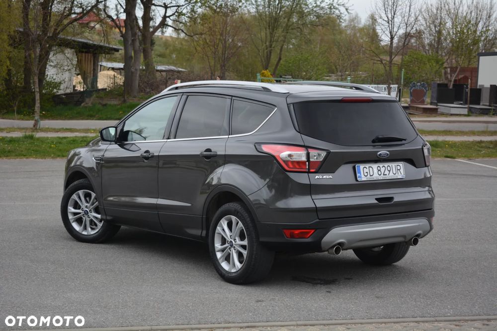 Ford Kuga - 3