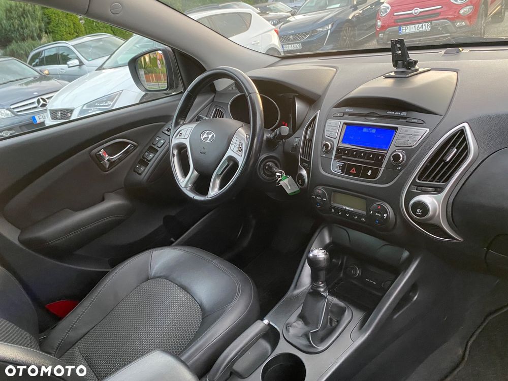 Hyundai ix35 2.0 Premium 2WD - 26