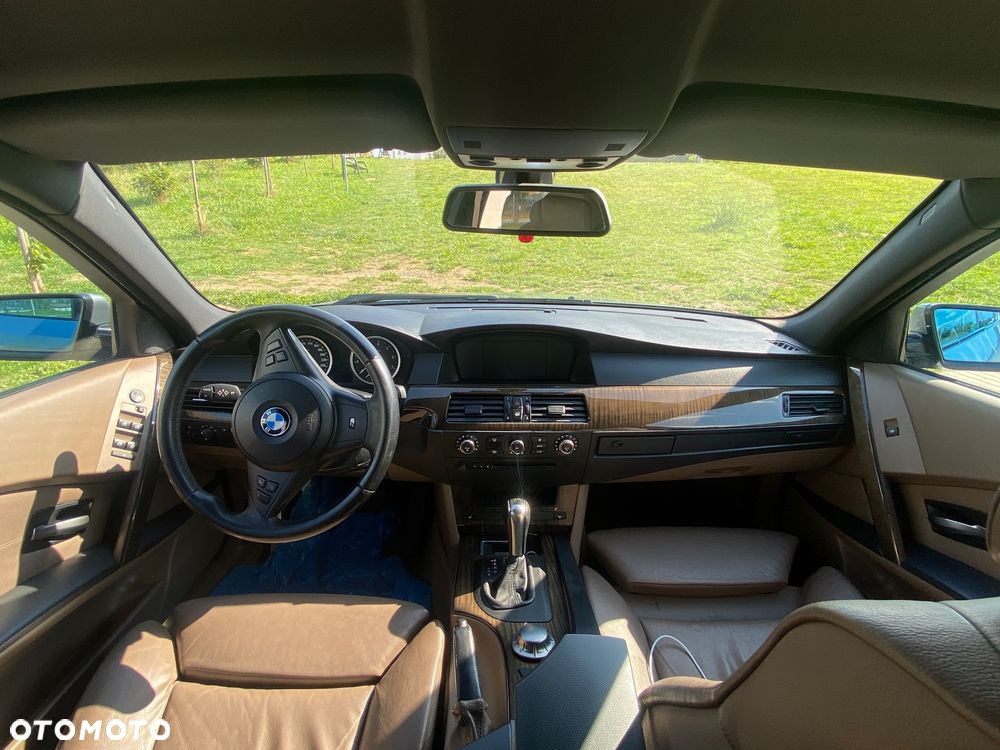 BMW Seria 5 - 28