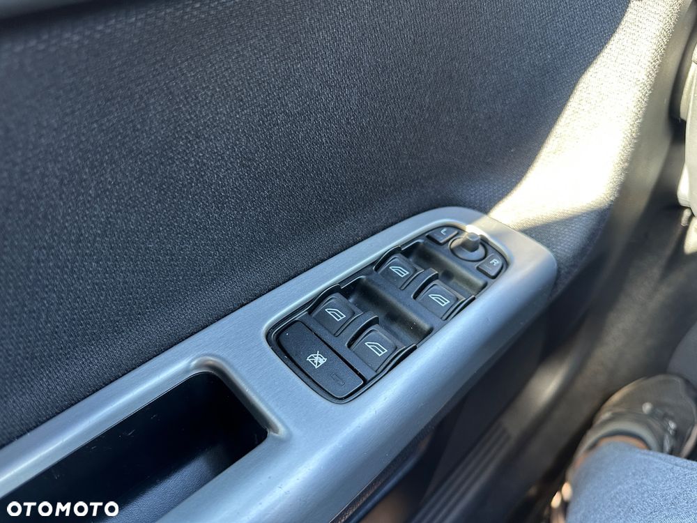 Volvo V50 1.6D DPF DRIVe Momentum - 30