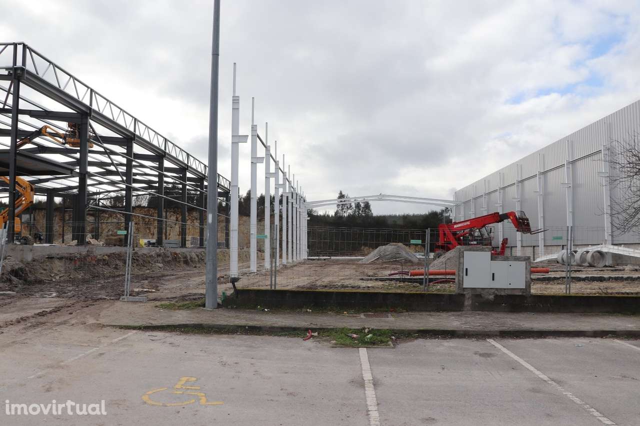 Fábrica/Indústria  Venda em Lustosa e Barrosas (Santo Estêvão),Lousada - Grande imagem: 4/7