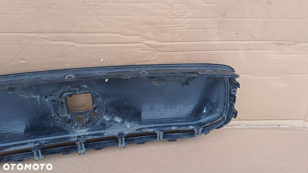 VOLVO XC40 EV400 EX-40 RECHARGE GRILL ATRAPA KAMERA RADAR ŁADNA 32228390 - 6