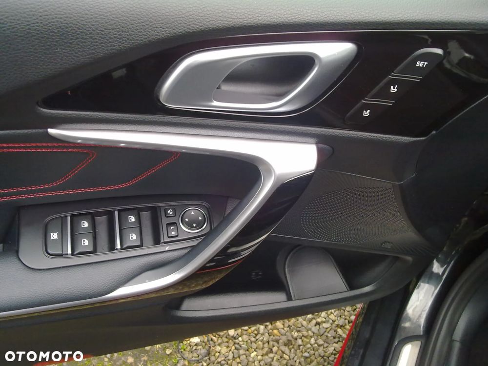 Kia ProCeed 1.6 T-GDI GT DCT - 25