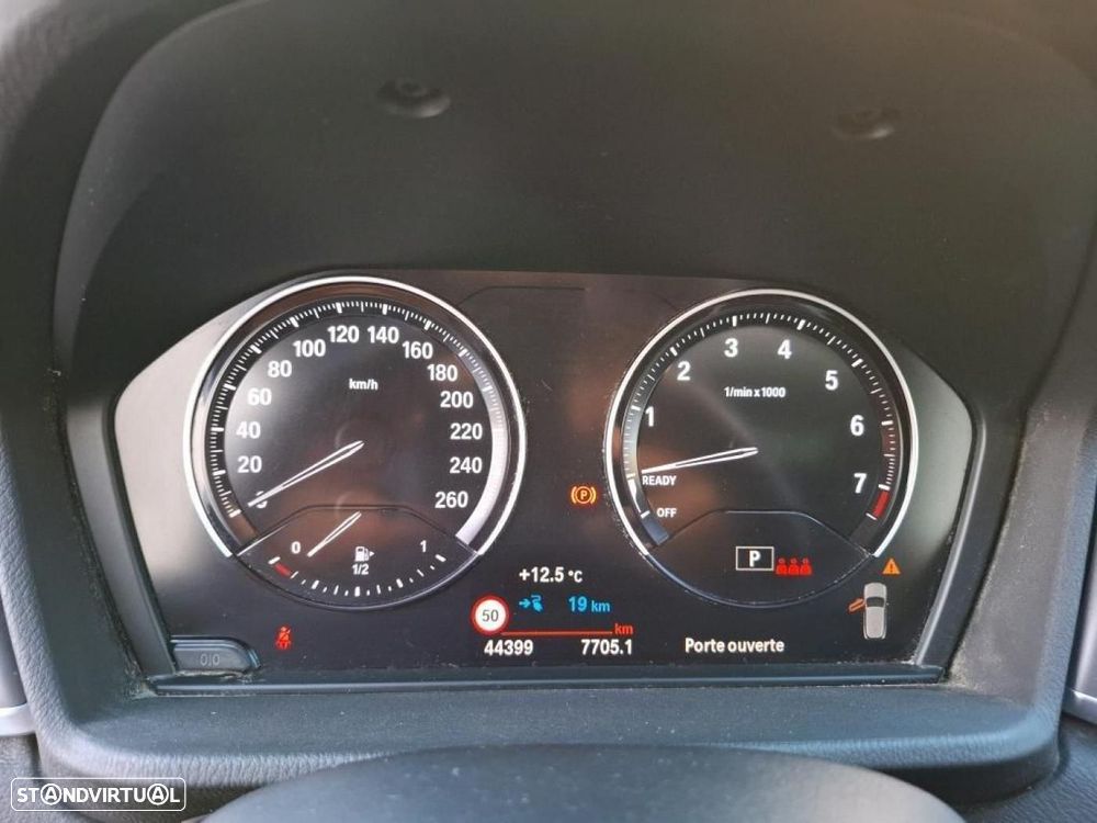 BMW X2 25 e xDrive Pack 50 anos M - 6