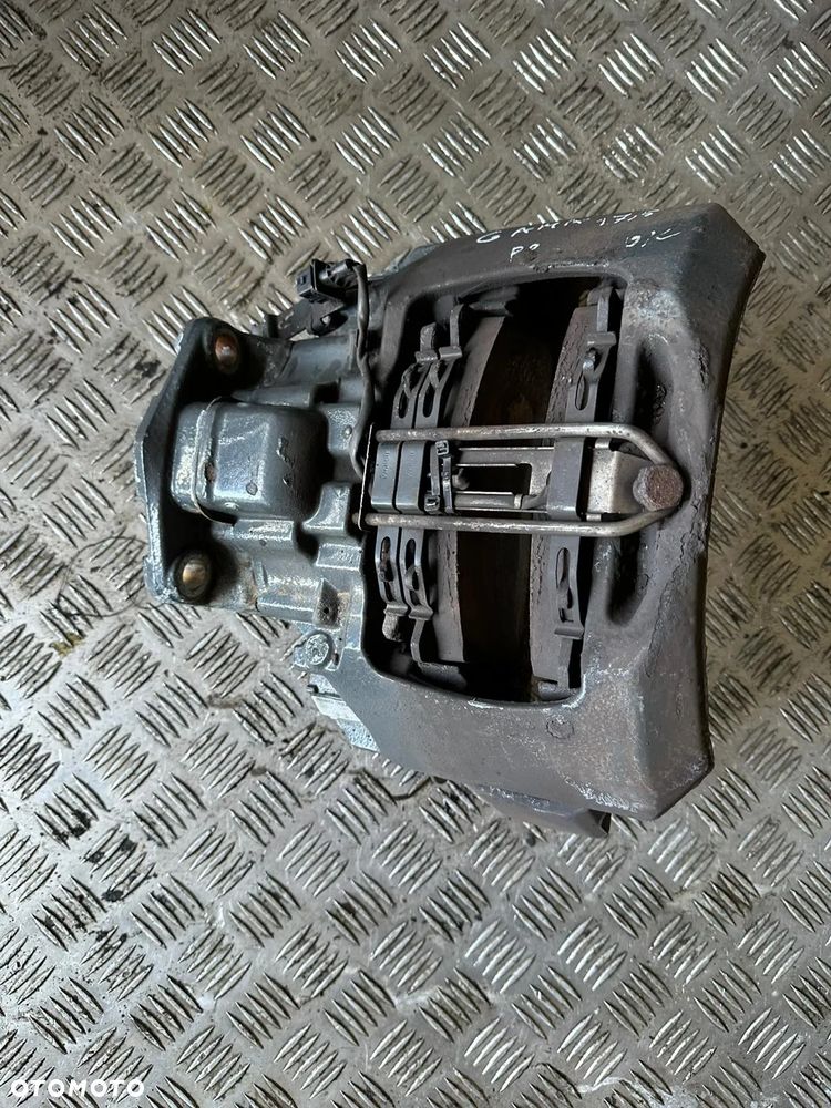 ZACISK HAMULCOWY WABCO PRAWY LEWY PRZÓD WABCO RENAULT GAMA D VOLVO FL R17.5 - 1