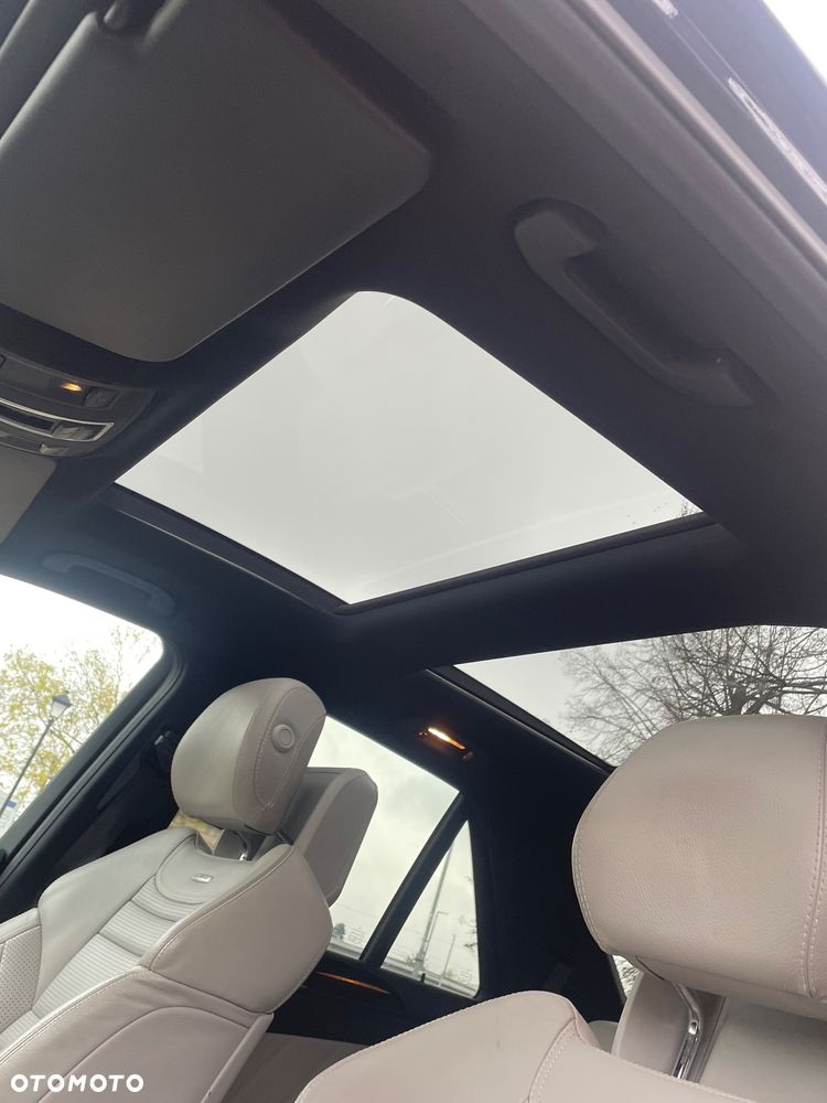 Mercedes-Benz ML 63 AMG 4-Matic - 13