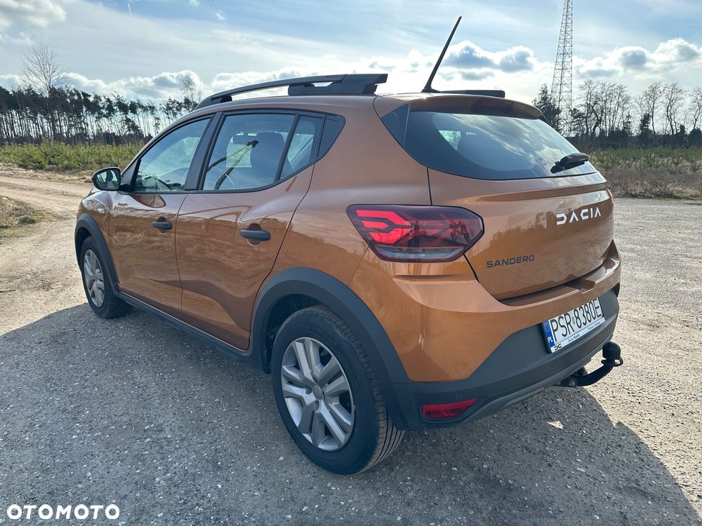 Dacia Sandero Stepway TCe 100 Celebration - 4