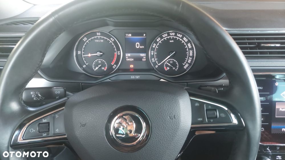 Skoda Superb 2.0 TDI Style DSG7 - 8