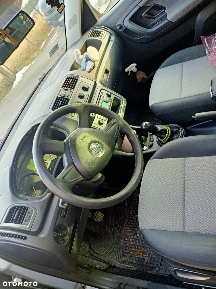 Skoda Roomster 1.2 Ambition PLUS EDITION - 6