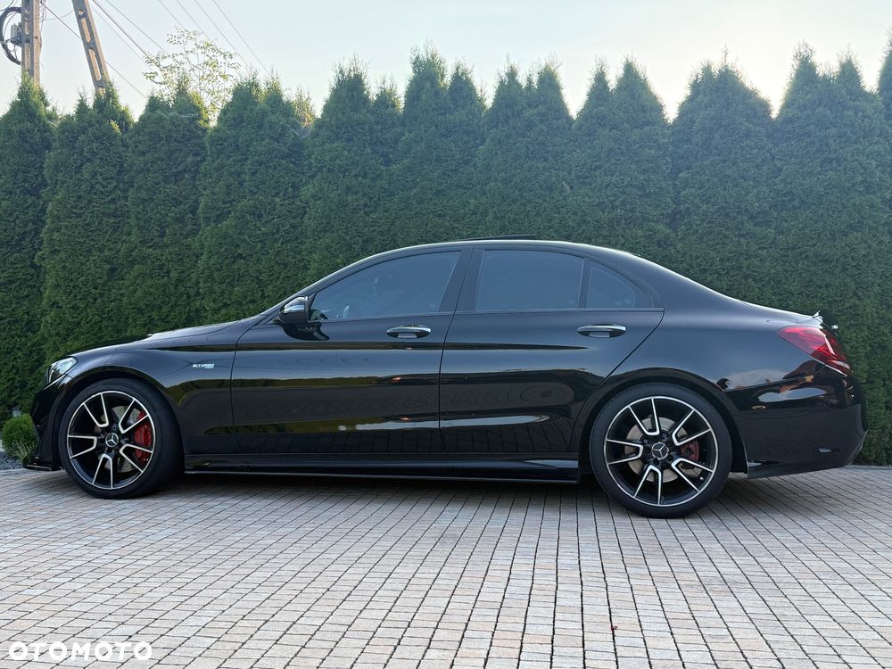 Mercedes-Benz Klasa C AMG 43 4-Matic - 25