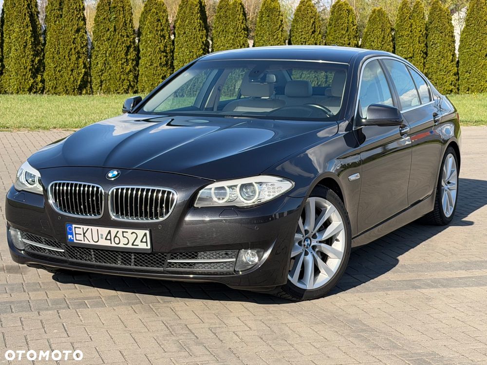 BMW Seria 5 528i Sport-Aut Luxury Line - 19