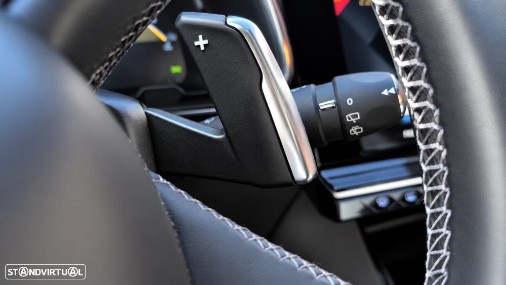 DS DS7 Crossback - 23
