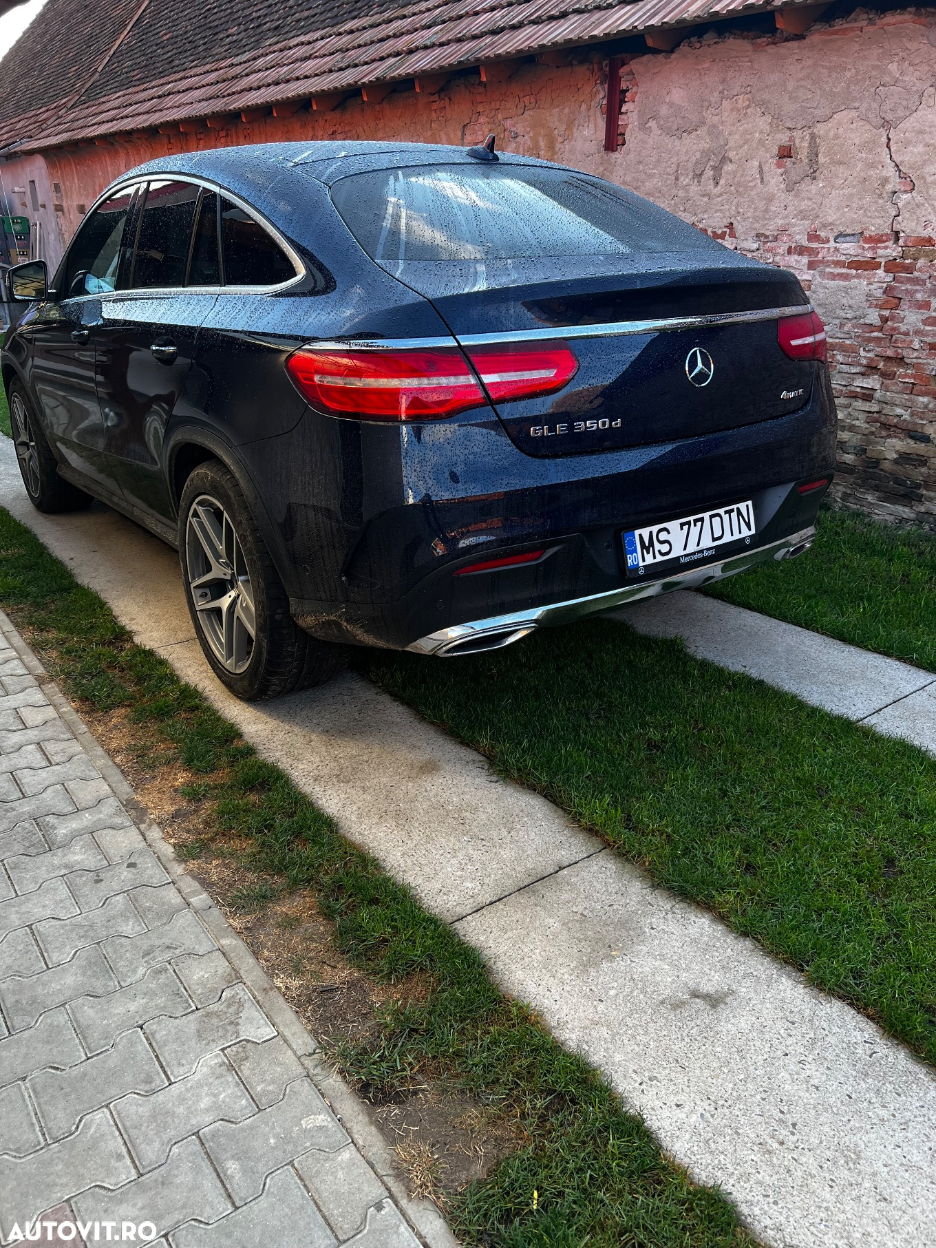 Mercedes-Benz GLE Coupe 350 d 4Matic 9G-TRONIC AMG Line - 2