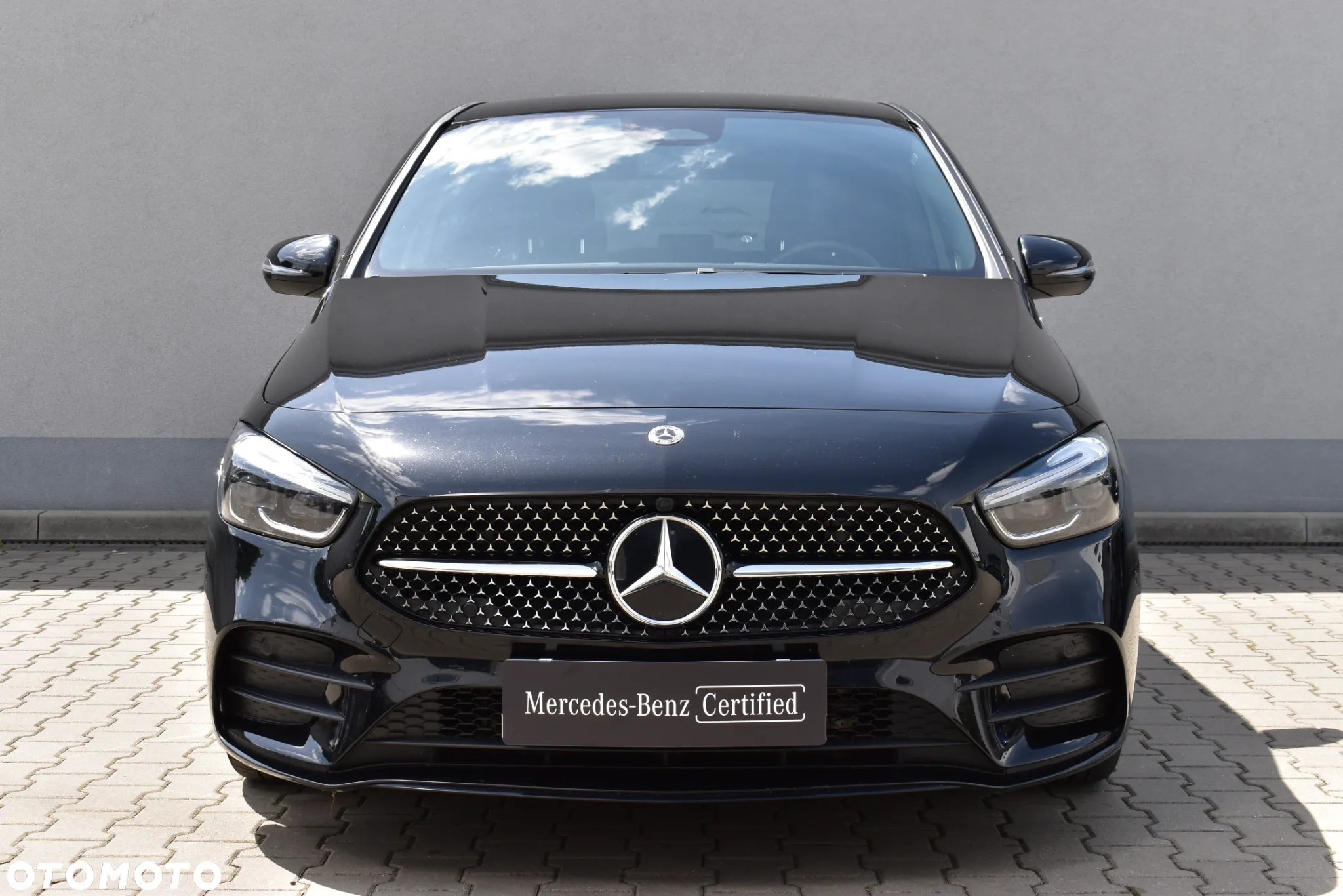 Mercedes-Benz Klasa B 220 4-Matic AMG Line 7G-DCT - 7