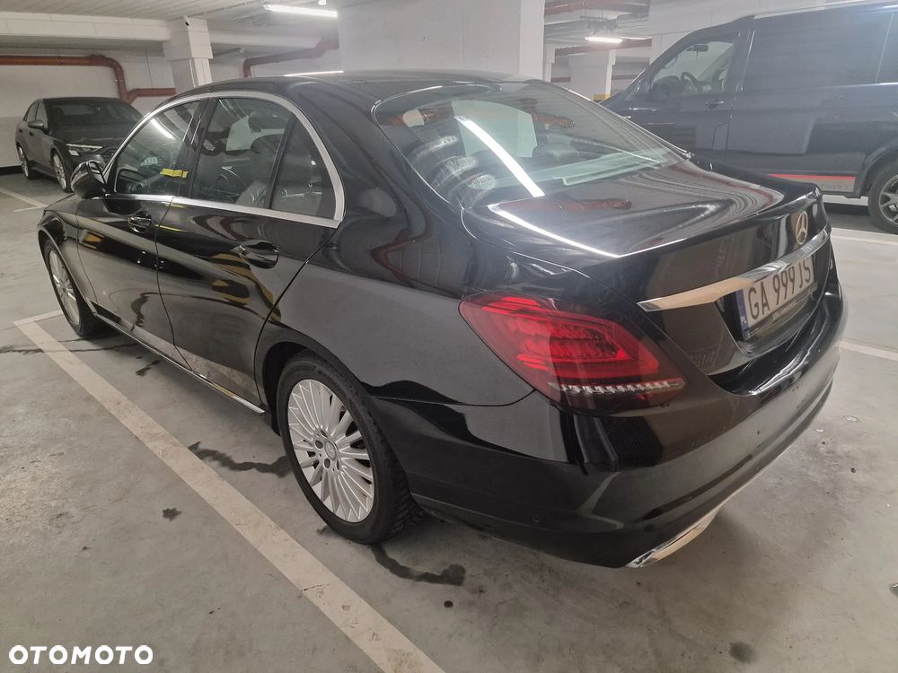 Mercedes-Benz Klasa C 180 9G-TRONIC - 6