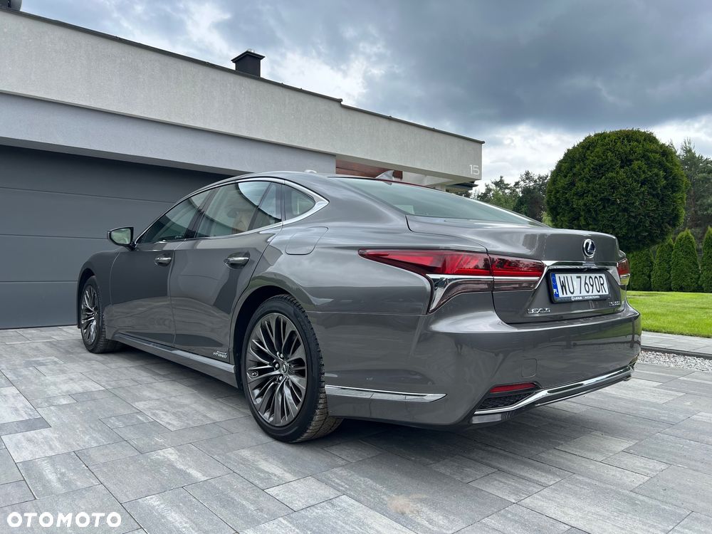 Lexus LS - 6