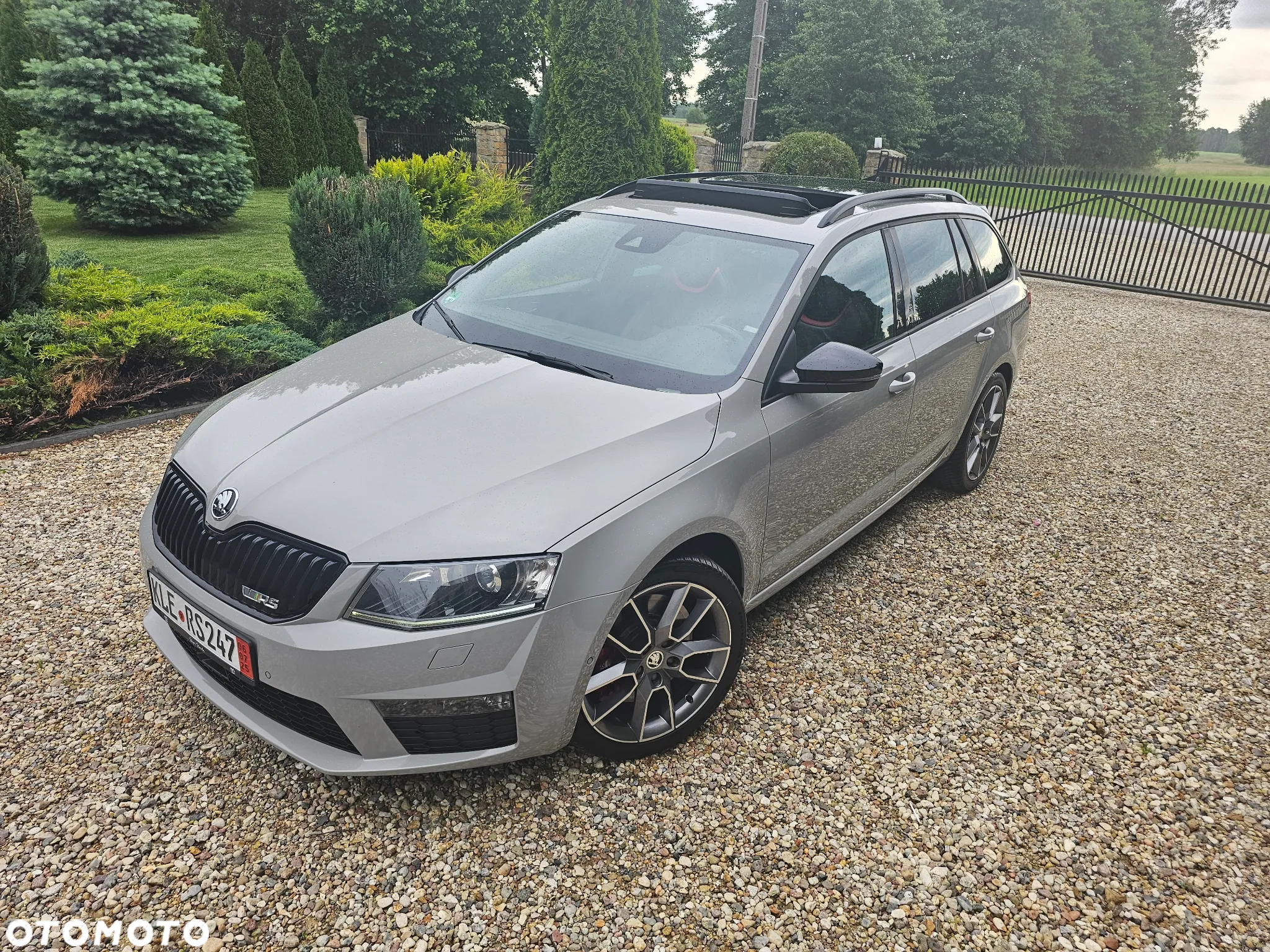 Skoda Octavia 2.0 TDI RS Challenge DSG - 3