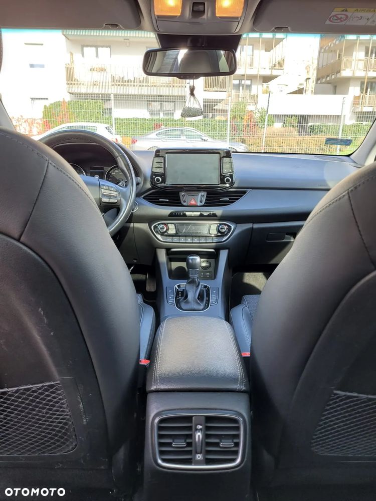 Hyundai i30 Kombi 1.4 T-GDI DCT Premium - 12