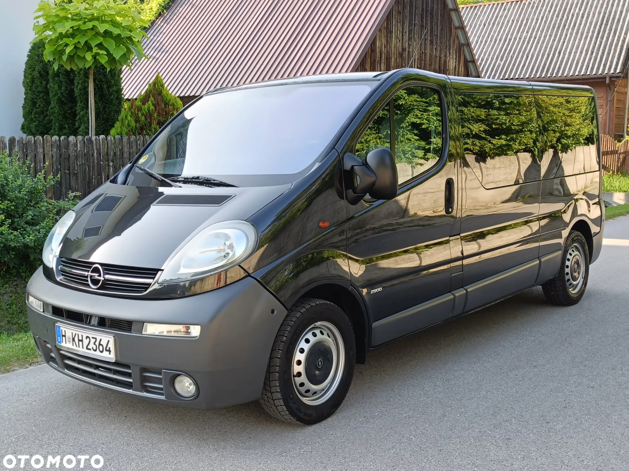 Opel Vivaro L2H1 2.9t - 2