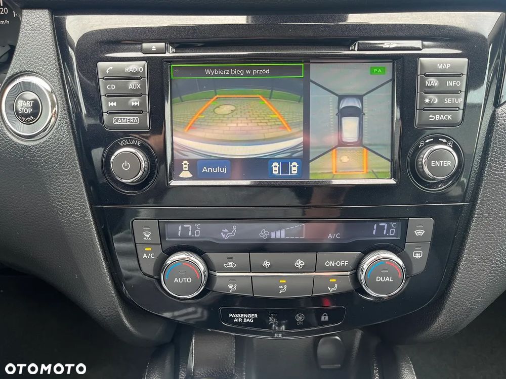 Nissan Qashqai 1.6 dCi Xtronic TEKNA+ - 22