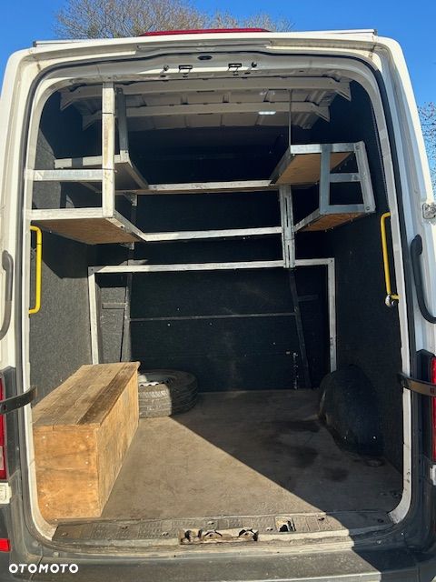 Volkswagen Crafter - 21