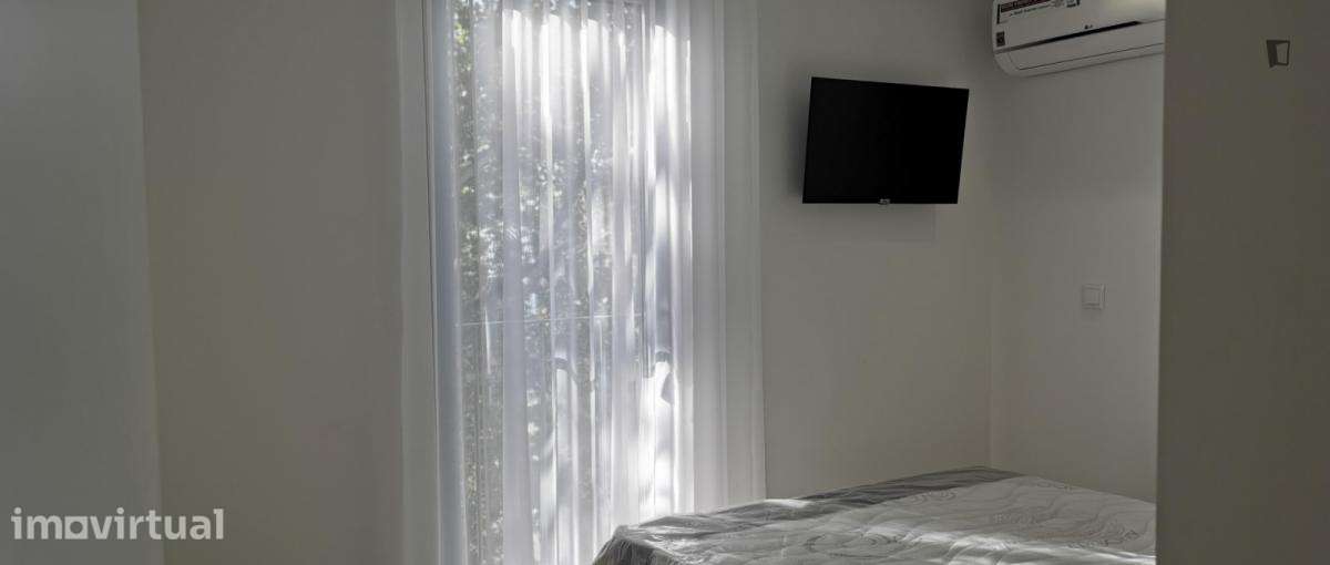 Apartamento com 1 quartos - localizado em Massarelos Porto - Grande imagem: 3/8
