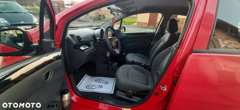 Chevrolet Spark - 26