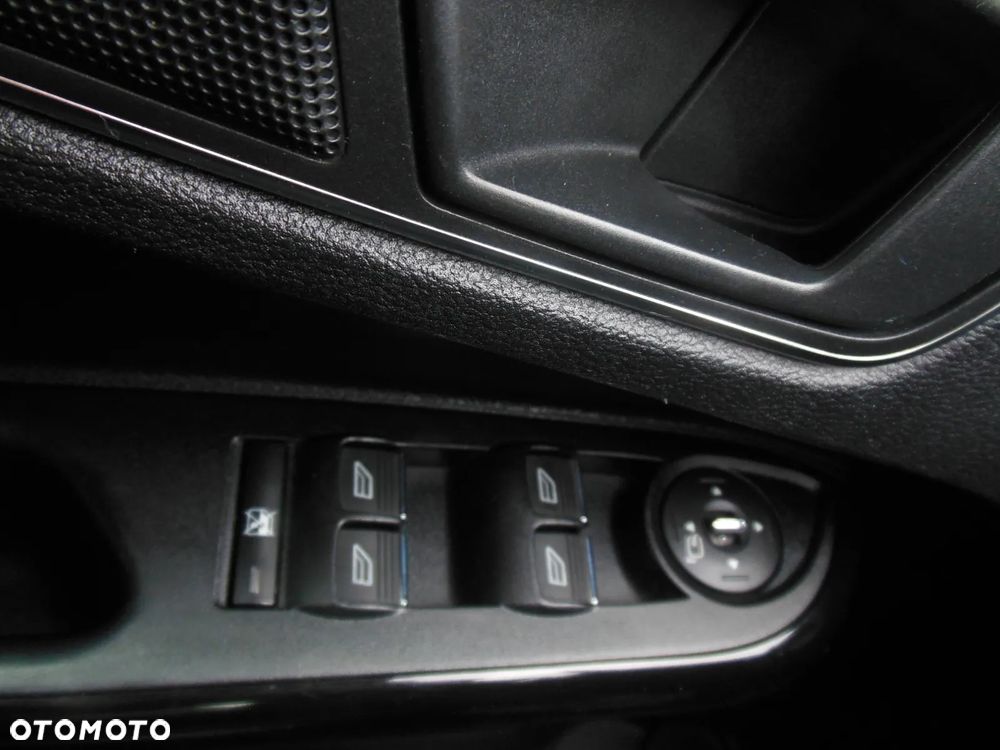 Ford B-MAX 1.0 EcoBoost Titanium - 17