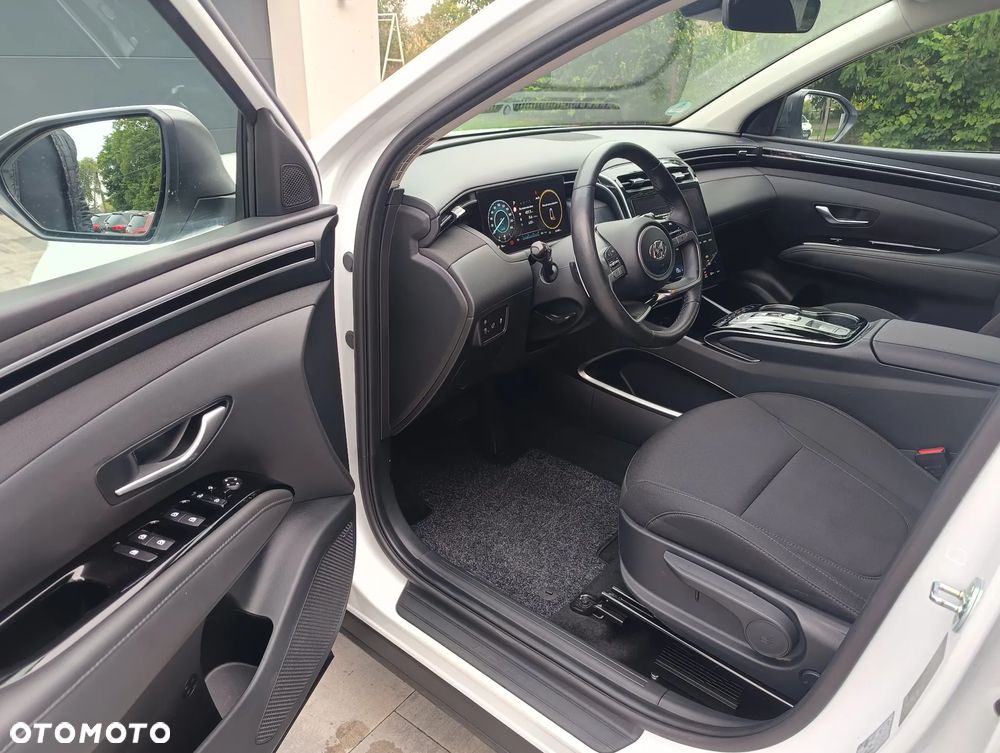 Hyundai Tucson 1.6 T-GDi 48V-Hybrid 2WD DCT Blackline - 9