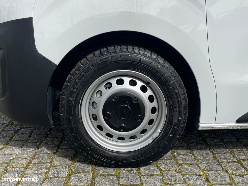 Opel Vivaro 1.5D L2 IVA Dedutível - 15