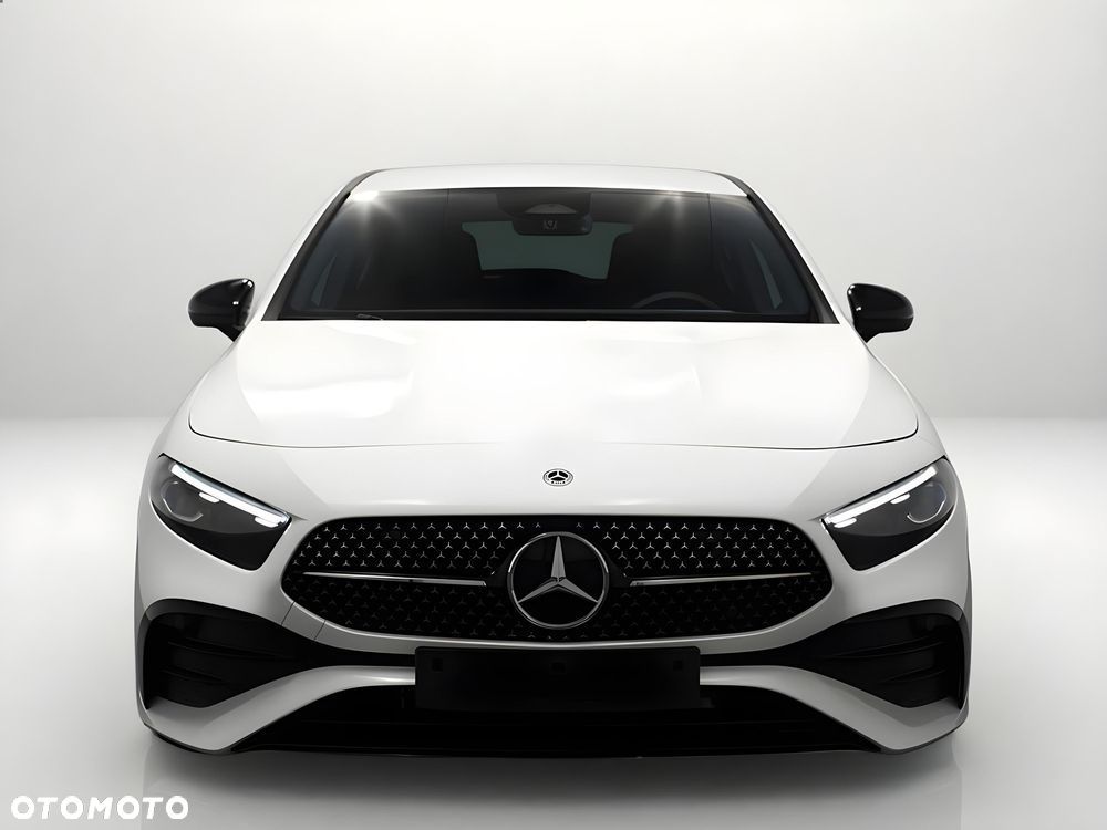 Mercedes-Benz Klasa A 200 7G-DCT AMG Line - 2