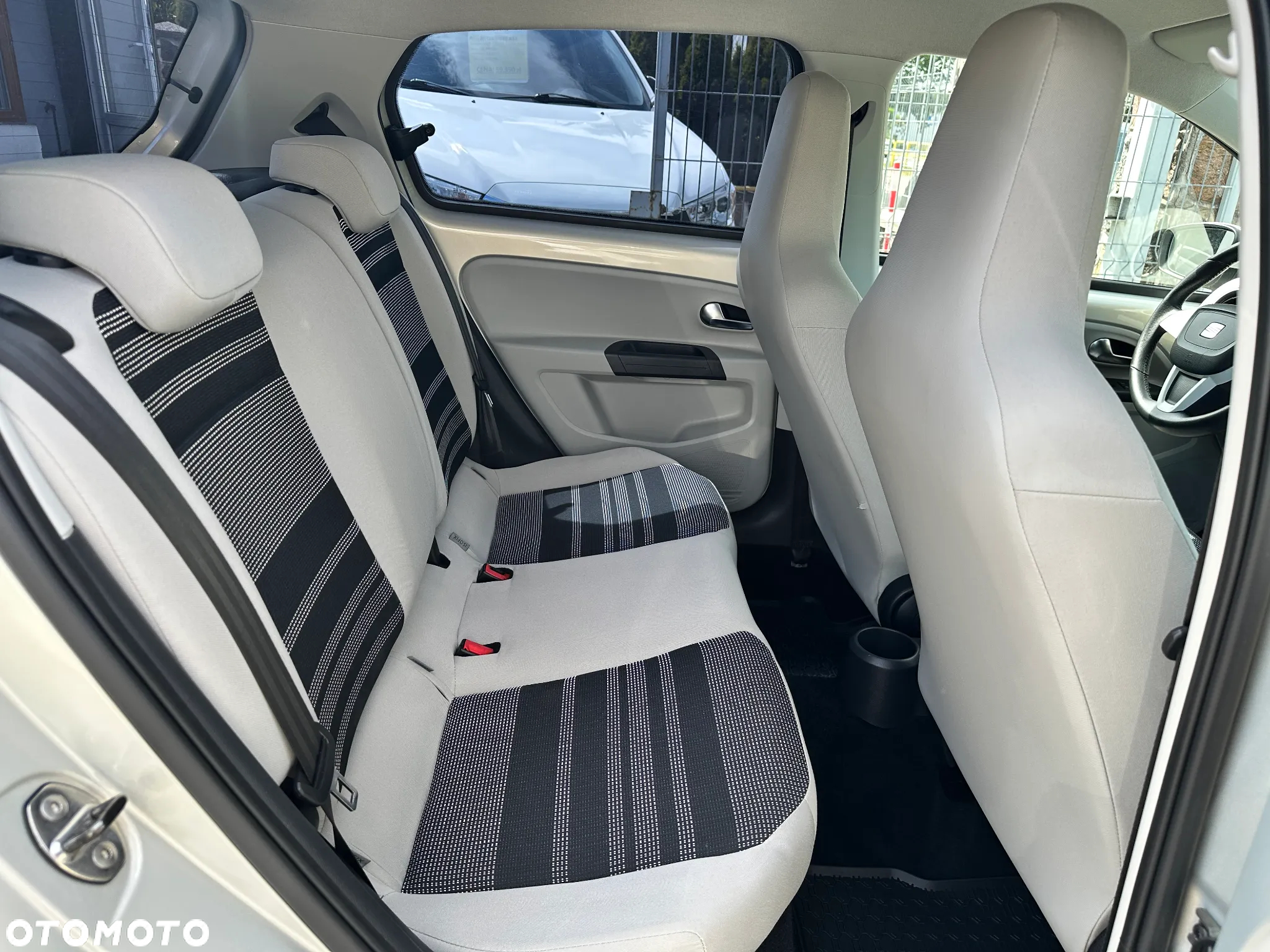 Seat Mii 1.0 Automatik 4You White - 26