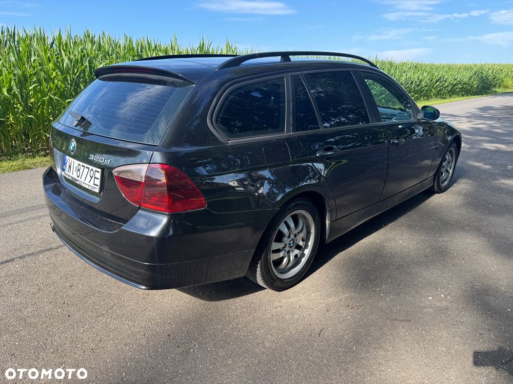 BMW Seria 3 320d - 5