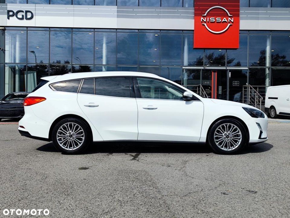 Ford Focus - 4