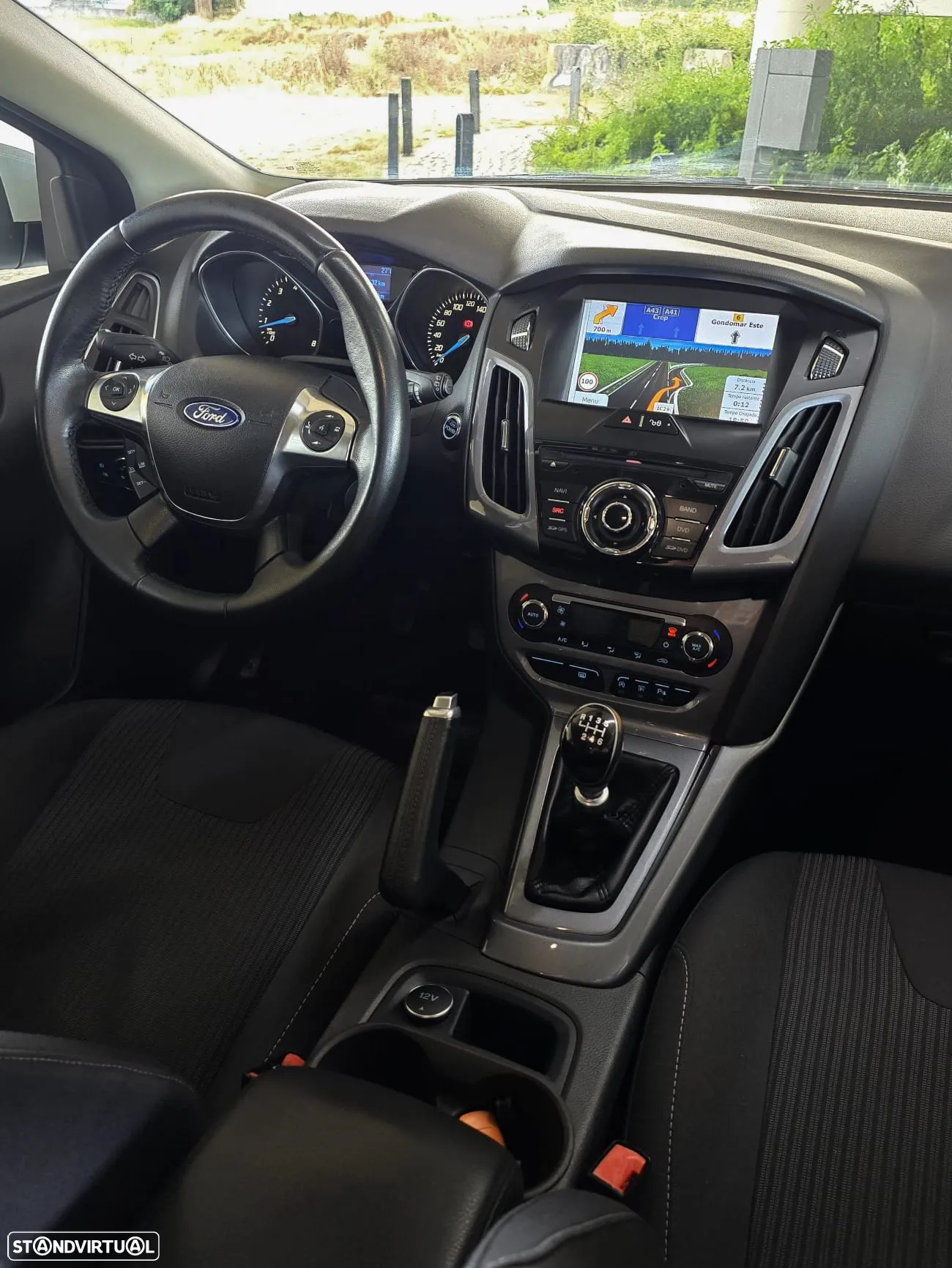 Ford Focus 1.0 SCTi Titanium - 5