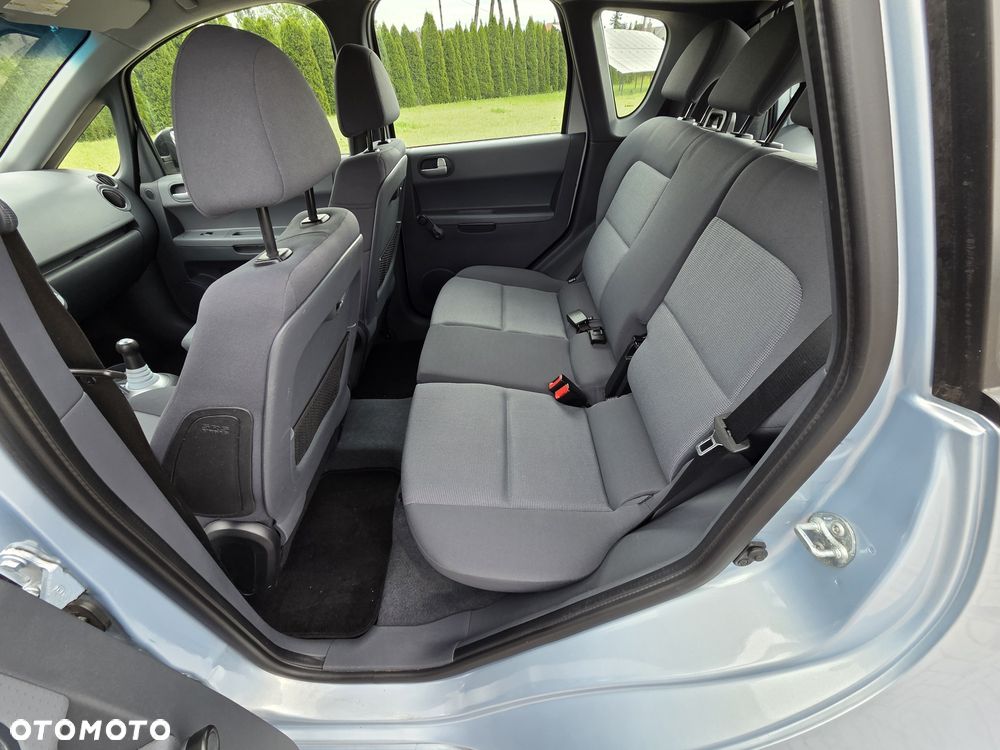 Mitsubishi Colt - 6