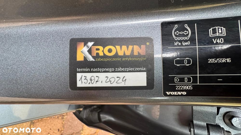 Volvo V40 D2 Powershift Momentum - 12