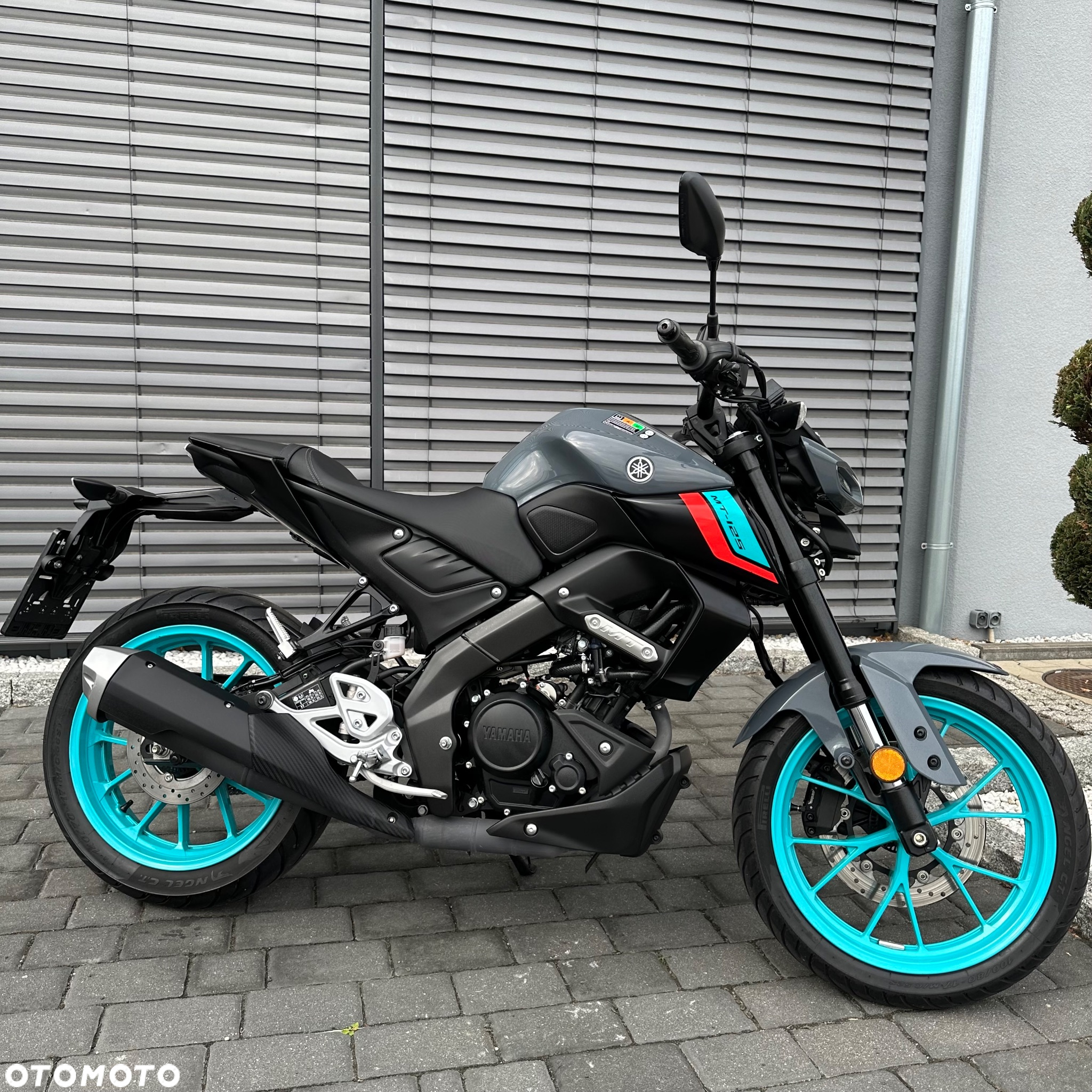 Yamaha MT - 2