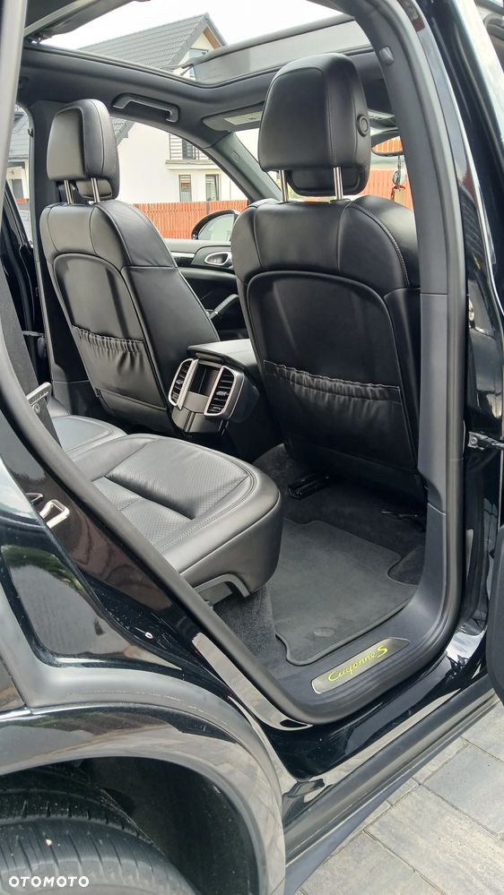 Porsche Cayenne S E-Hybrid Platinum Edition - 13