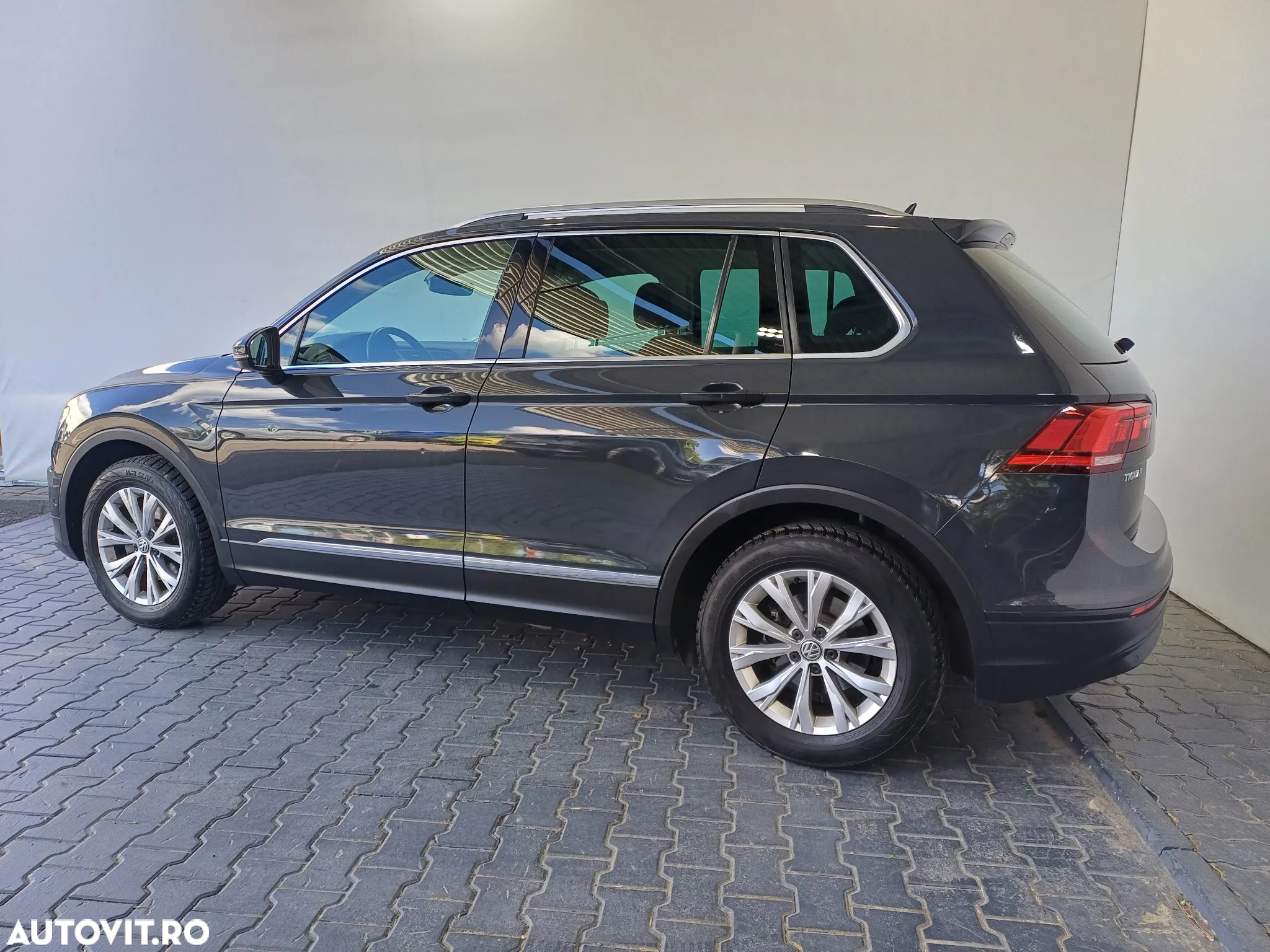 Volkswagen Tiguan 1.5 TSI ACT DSG Comfortline - 3