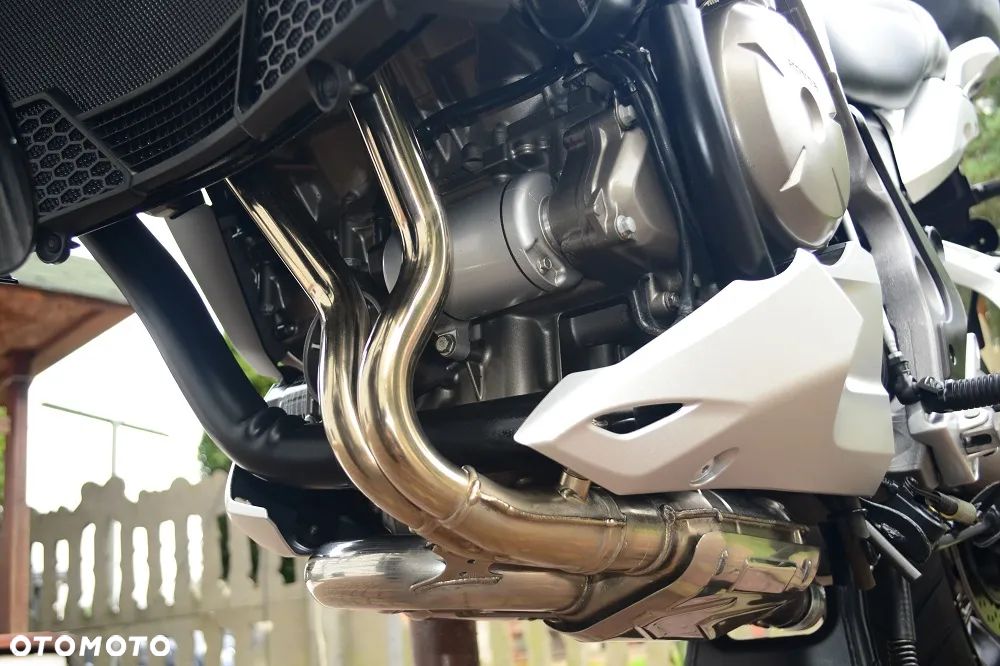 Honda VFR - 35
