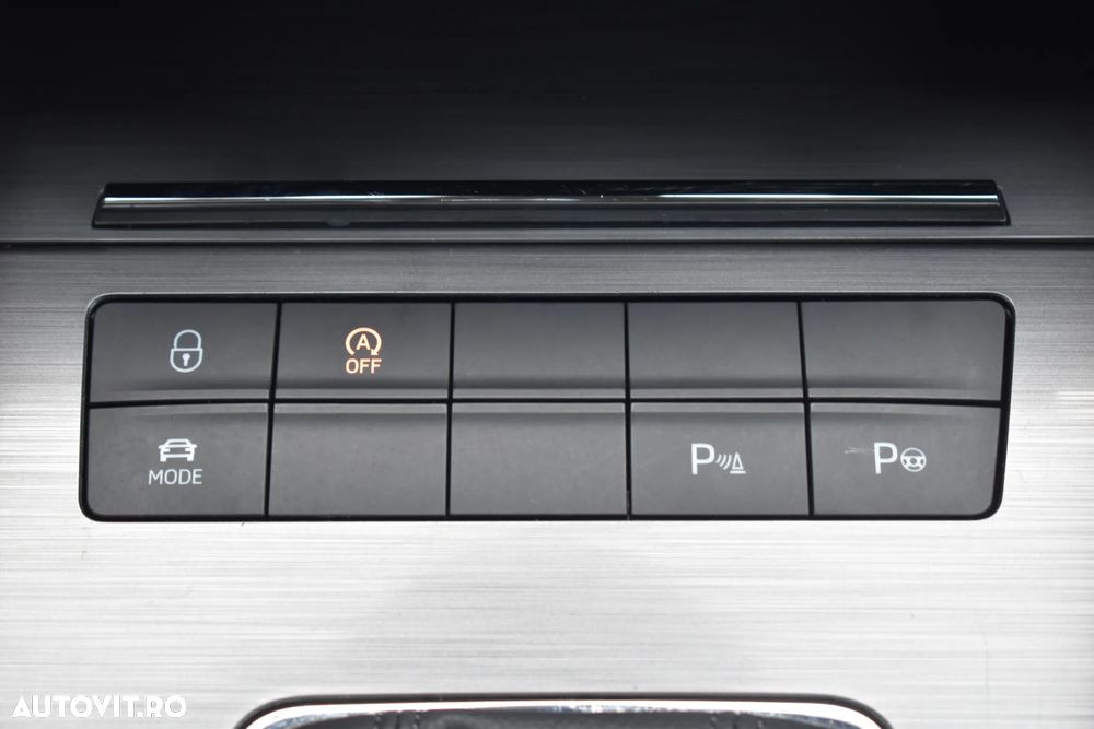 Skoda Octavia 2.0 TDI AMBITION DSG - 34