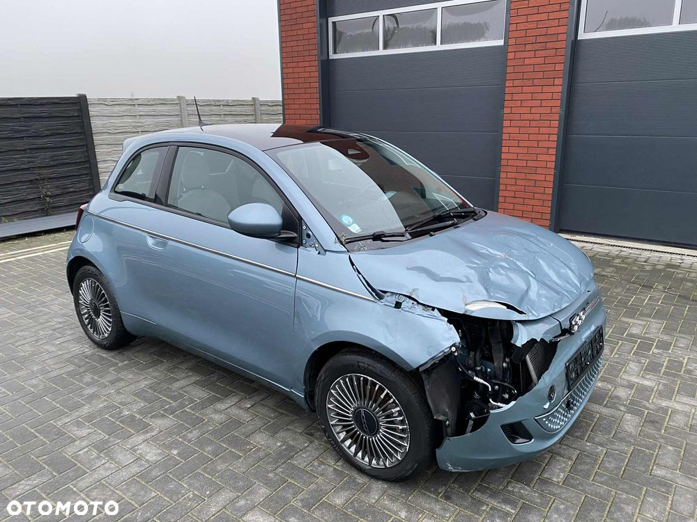 Fiat 500e La Prima - 37