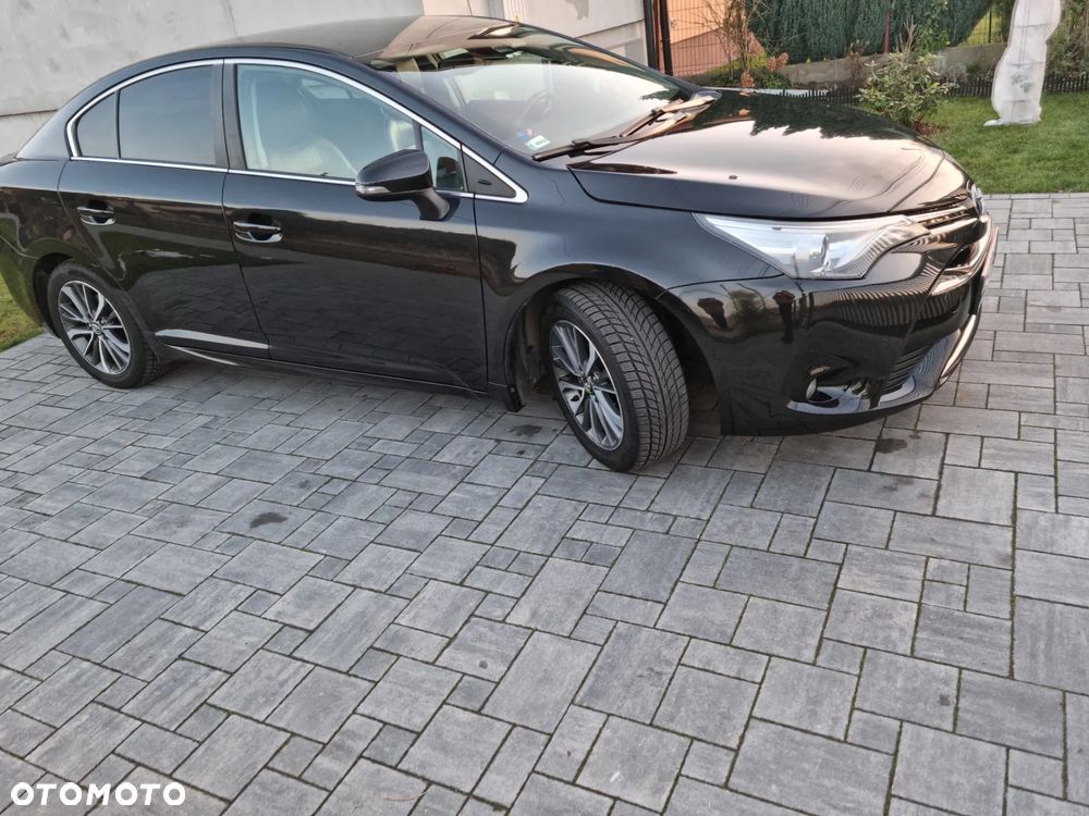 Toyota Avensis 1.8 Premium - 7