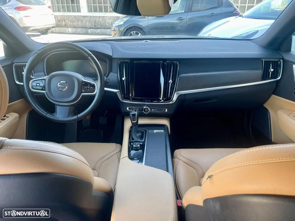 Volvo V90 Cross Country 2.0 D4 AWD - 9