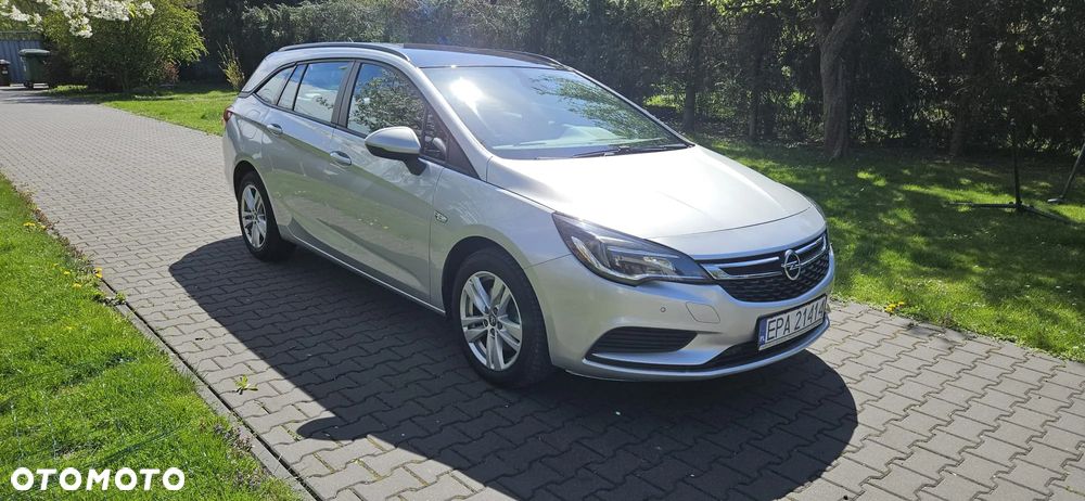 Opel Astra 1.6 D (CDTI) Start/Stop Edition - 1